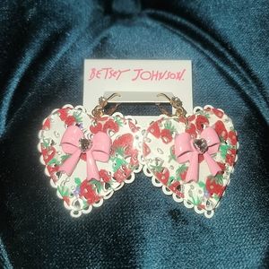 Betsey Johnson Dangle Heart Strawberry Earrings w/ Crystal Pink Bow